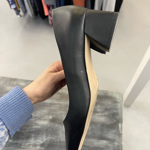 Women’s size 8 Franco Sarto heels - Picture 8 of 8